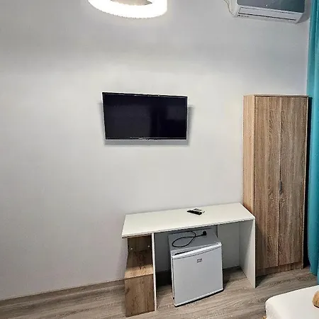 게스트하우스 Ena Eni Boutique 데포리노드